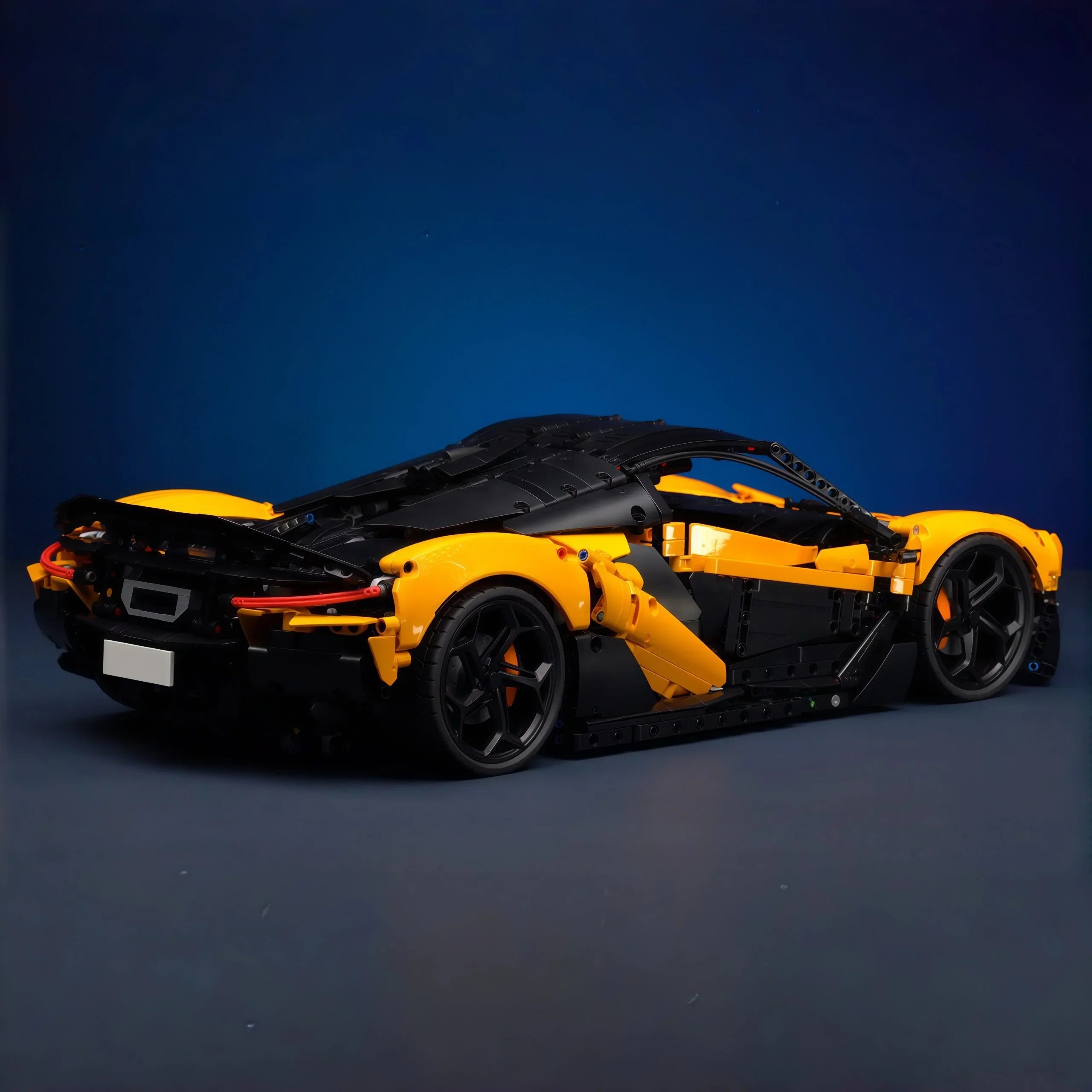 Der ultimative britische Hypercar W1 4234 Teile