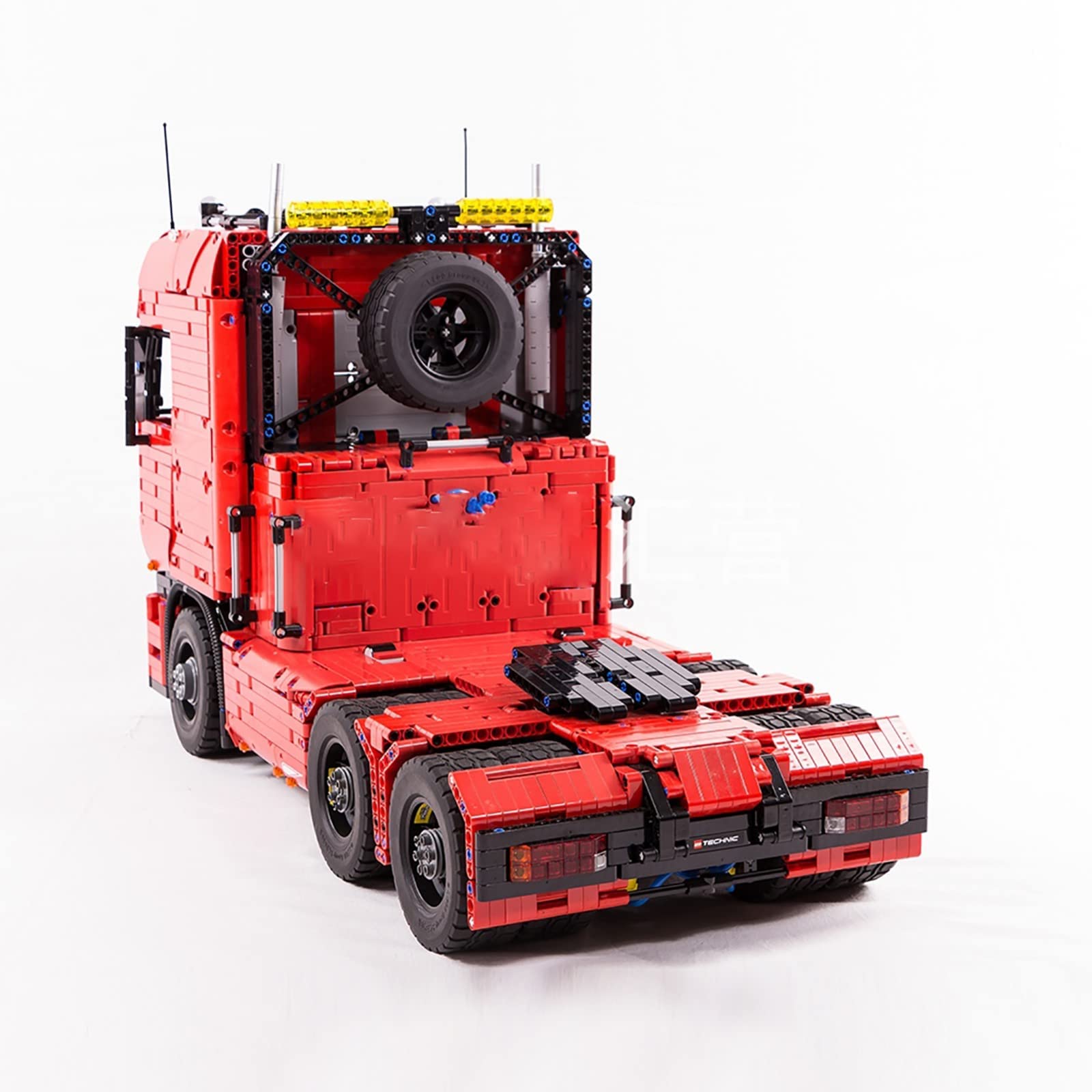 High-Tech Truck 4825TEILE