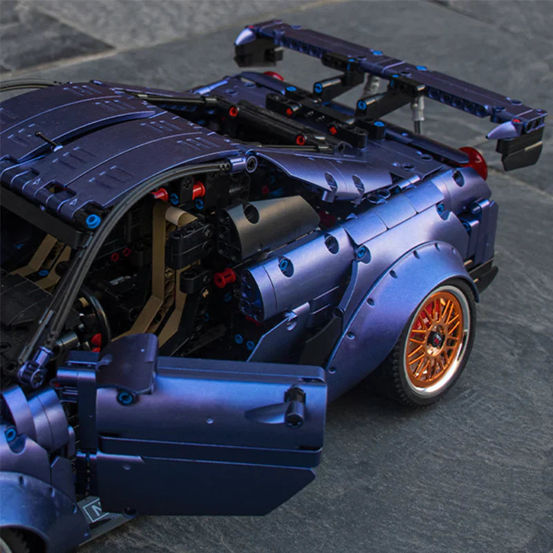 Tiefergelegter R35 Twin-Turbo Godzilla 2389 Teile