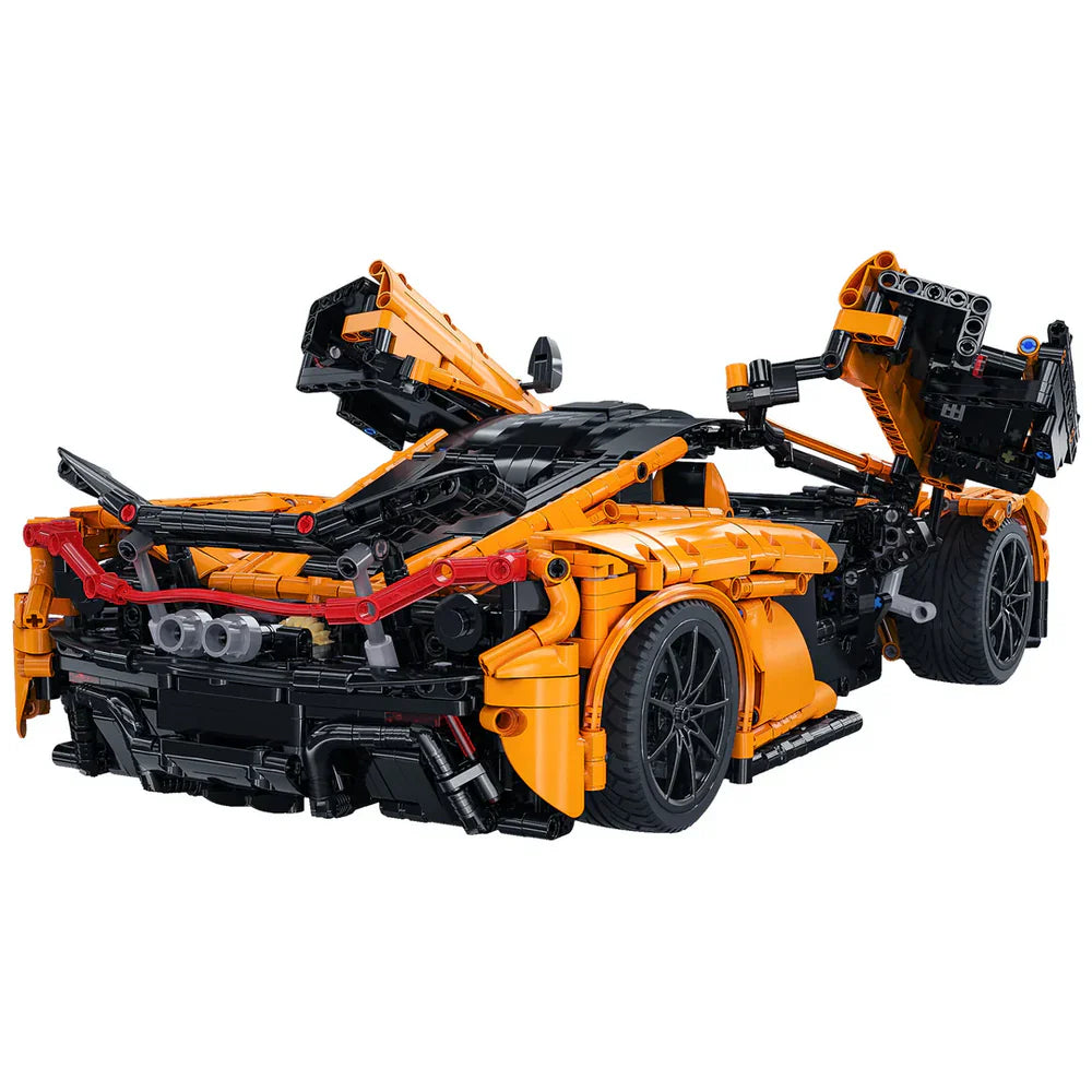 Britisches Hybrid-Hypercar 3616 Teile