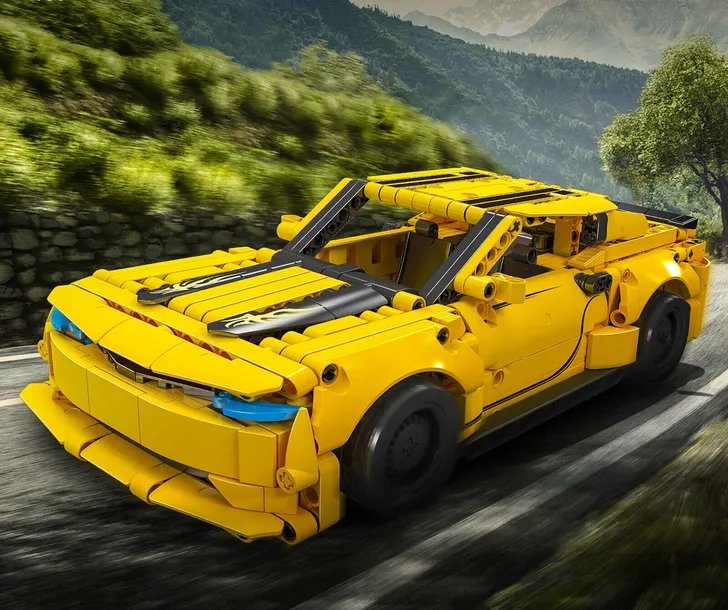 The Bumble Bee 736PCS