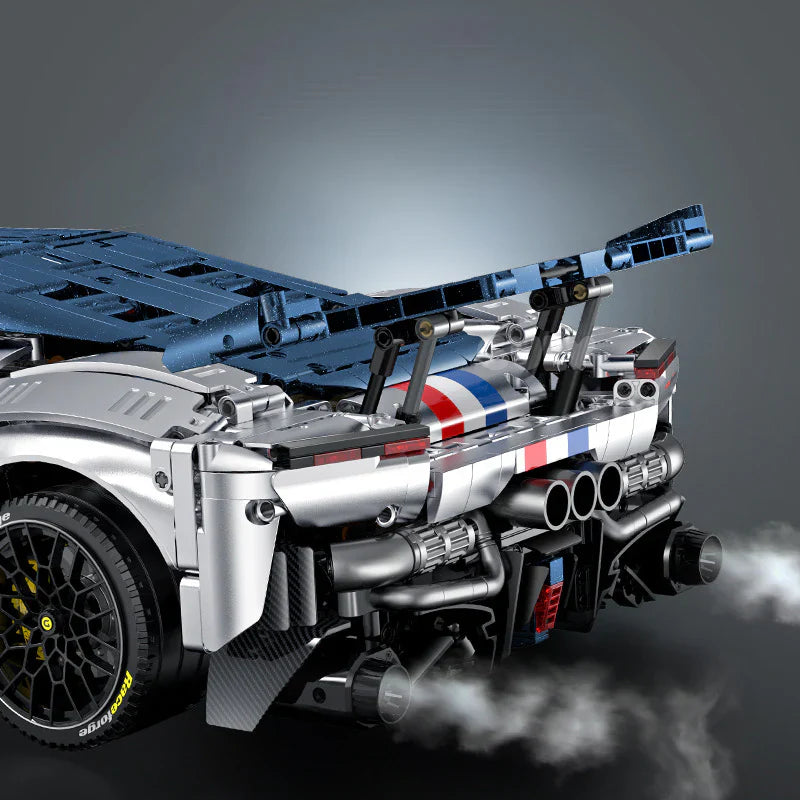 Italienischer V6 „Prancing Horse“ Hypercar 3997 Teile